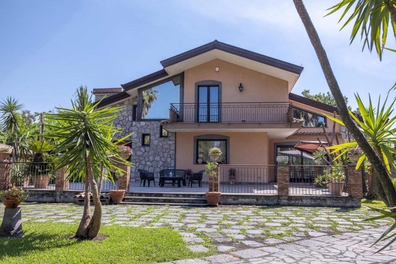 Villa Fiorita Fleri Exterior foto